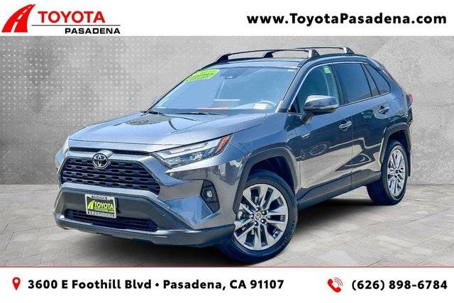 2023 Toyota RAV4 XLE Premium FWD photo