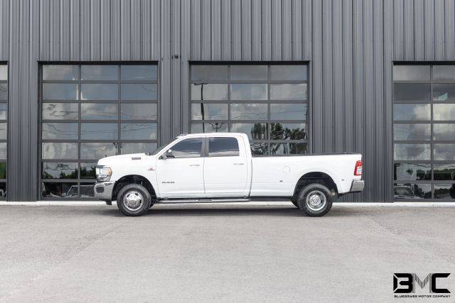 2021 Ram 3500 Big Horn 4WD photo