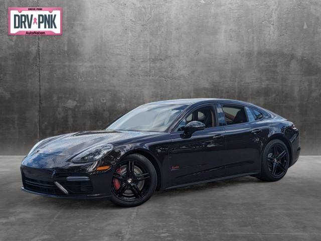 2018 Porsche Panamera Turbo AWD photo