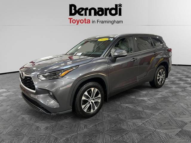 2023 Toyota Highlander XLE AWD photo