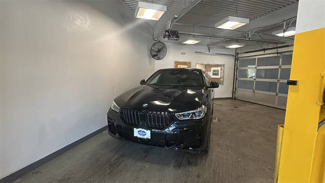 2023 BMW X6 xDrive40i AWD photo