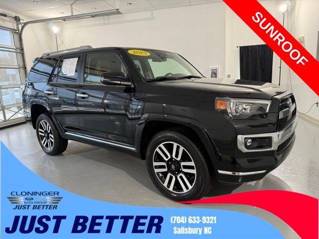 2023 Toyota 4Runner Limited 4WD photo