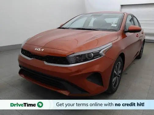 2023 Kia Forte LXS FWD photo