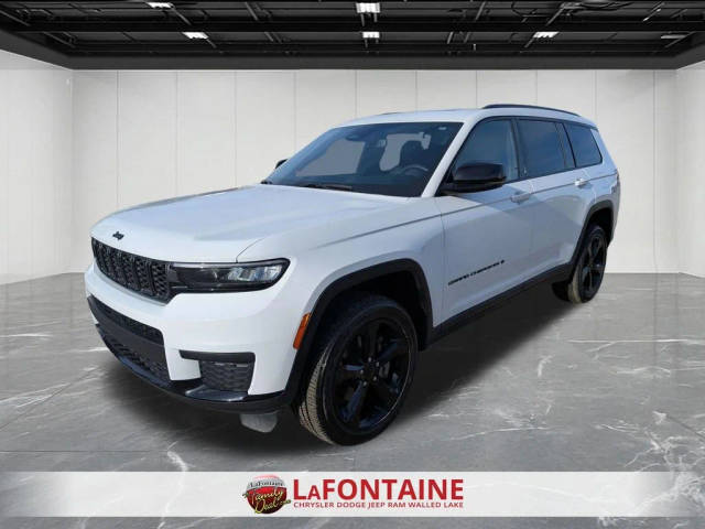 2023 Jeep Grand Cherokee L Altitude 4WD photo