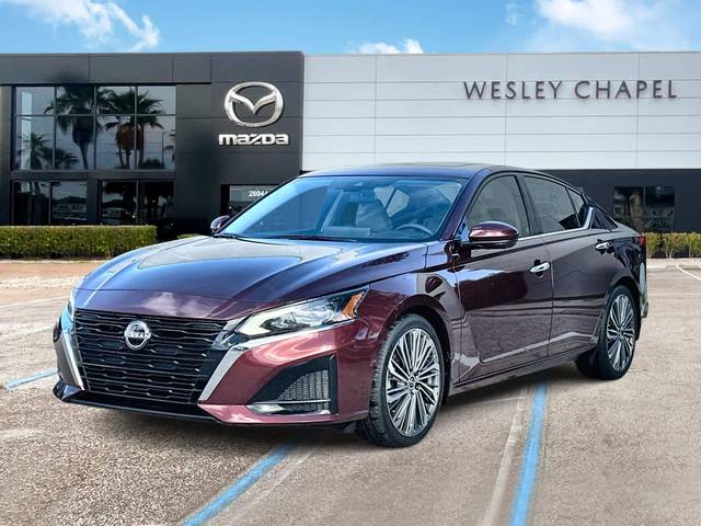 2023 Nissan Altima 2.5 SL FWD photo