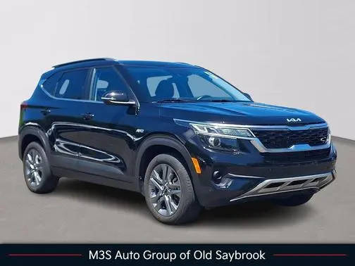 2023 Kia Seltos S AWD photo