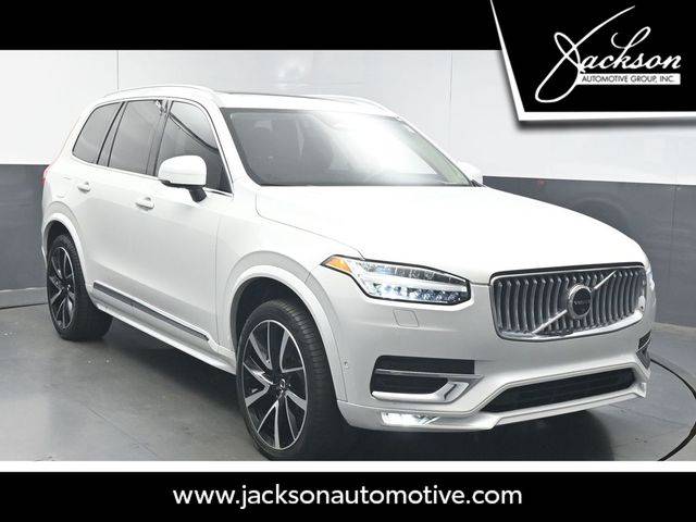 2023 Volvo XC90 Plus AWD photo