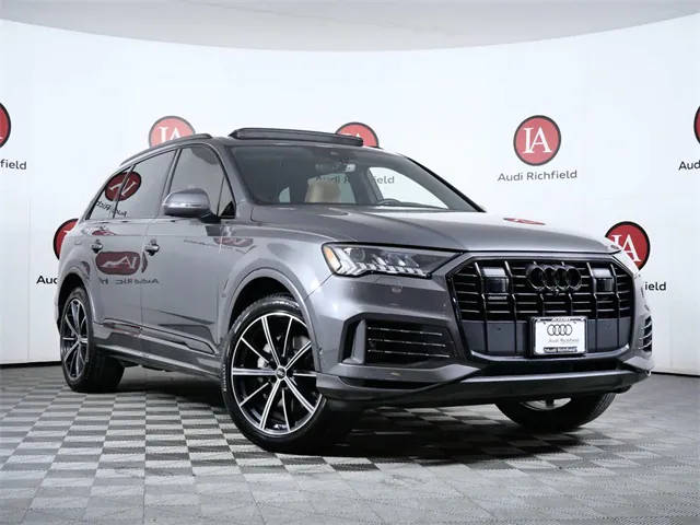 2023 Audi Q7 Premium Plus AWD photo