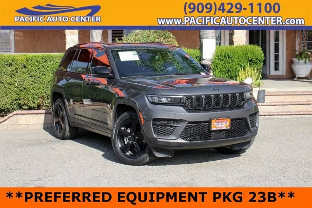 2023 Jeep Grand Cherokee Altitude 4WD photo