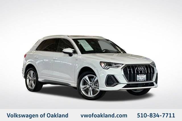 2023 Audi Q3 S line Premium AWD photo