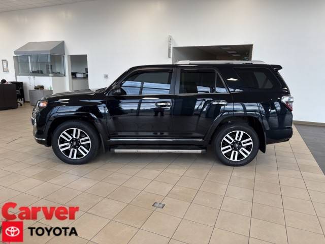 2020 Toyota 4Runner Limited 4WD photo