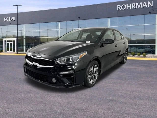 2021 Kia Forte LXS FWD photo