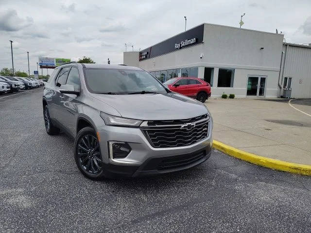 2023 Chevrolet Traverse RS AWD photo