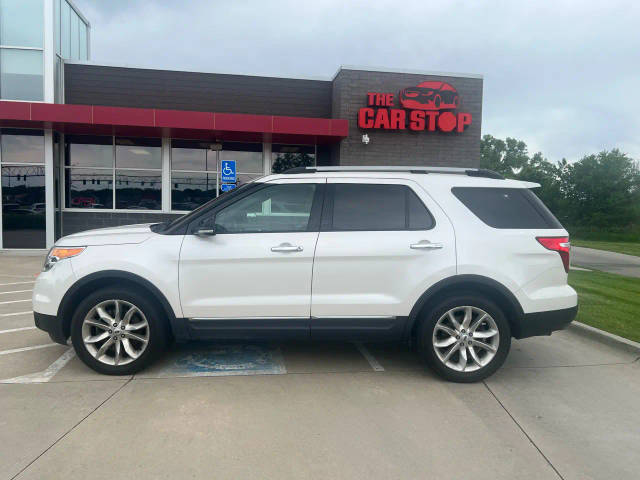 2015 Ford Explorer XLT 4WD photo