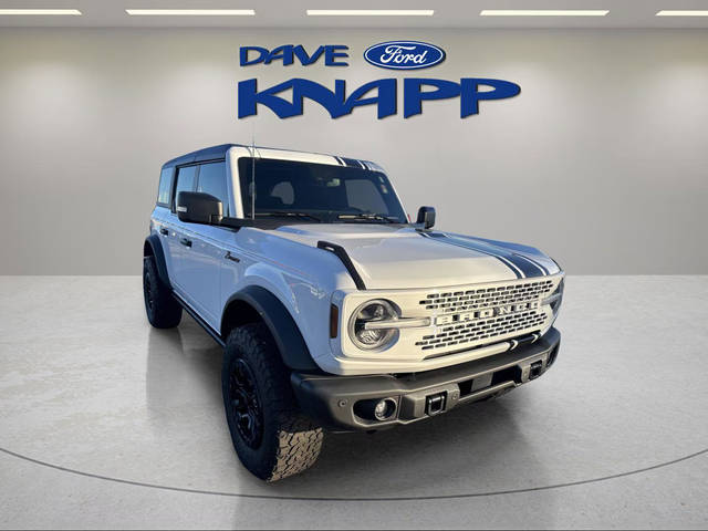 2023 Ford Bronco 4 Door Badlands 4WD photo