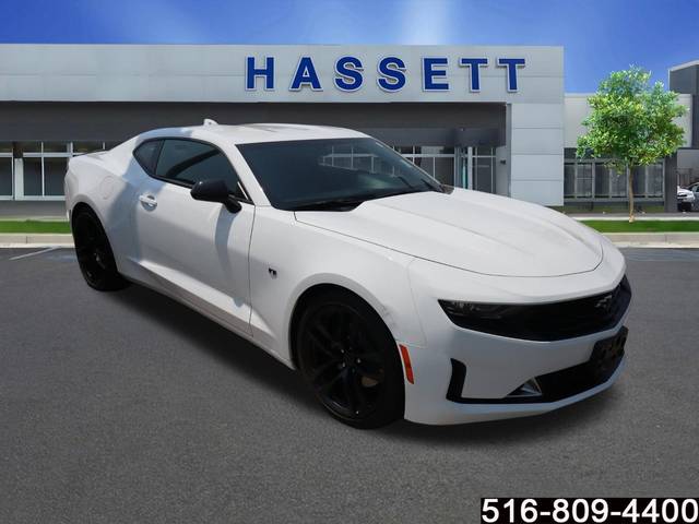 2023 Chevrolet Camaro 1LT RWD photo
