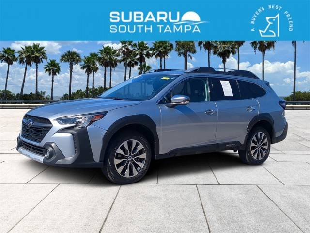 2023 Subaru Outback Touring AWD photo