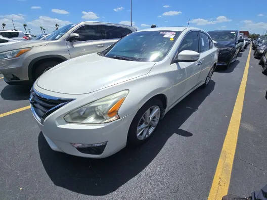 2015 Nissan Altima 2.5 SV FWD photo