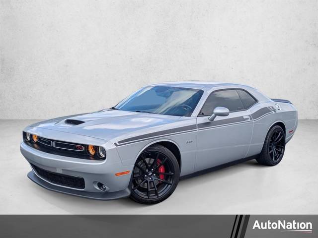 2023 Dodge Challenger R/T RWD photo