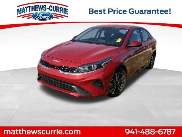 2023 Kia Forte LXS FWD photo