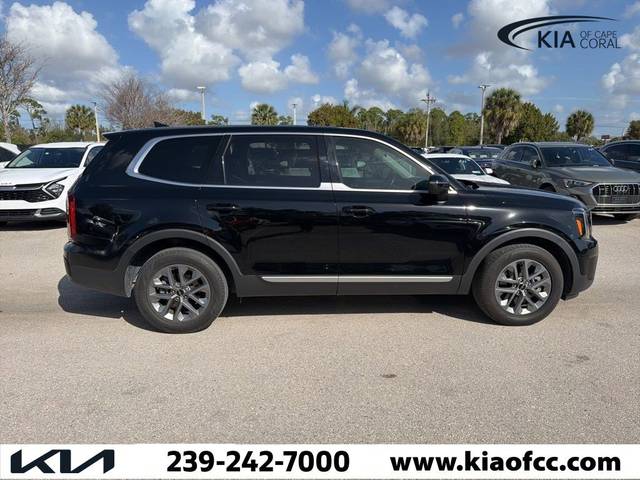 2023 Kia Telluride LX FWD photo