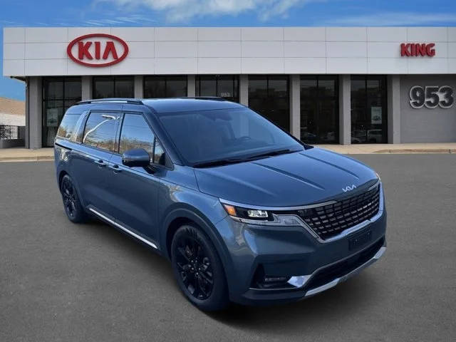 2023 Kia Carnival SX FWD photo