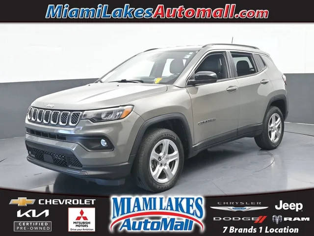 2023 Jeep Compass Latitude 4WD photo