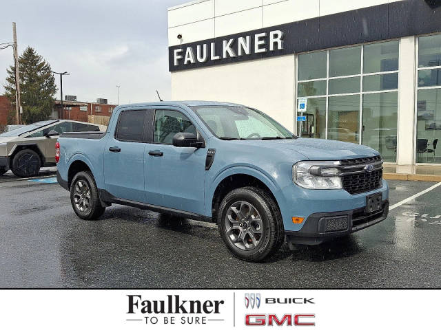 2023 Ford Maverick XLT FWD photo