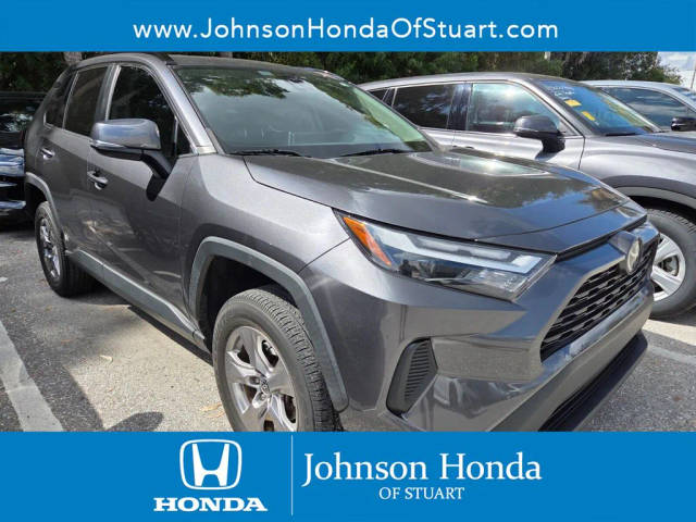 2023 Toyota RAV4 XLE FWD photo