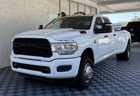 2023 Ram 3500 Tradesman 4WD photo