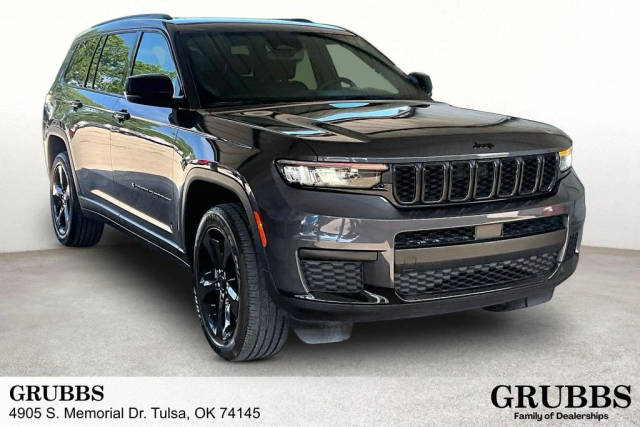 2023 Jeep Grand Cherokee L Altitude 4WD photo