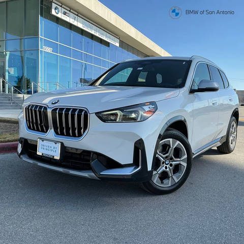 2023 BMW X1 xDrive28i AWD photo
