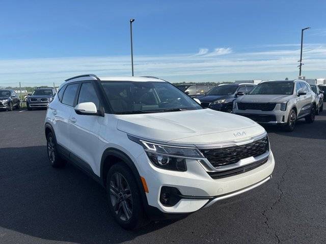 2023 Kia Seltos S FWD photo