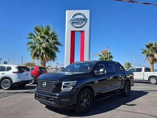 2023 Nissan Titan SV RWD photo