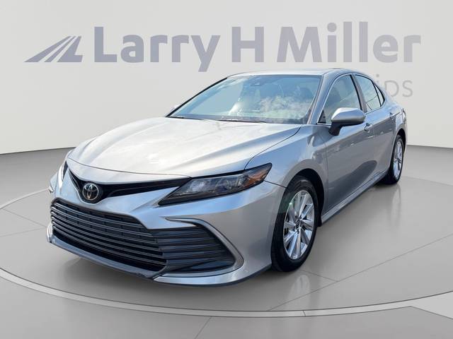 2023 Toyota Camry LE AWD photo