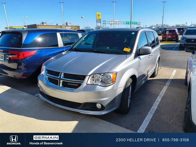 2020 Dodge Grand Caravan SXT FWD photo