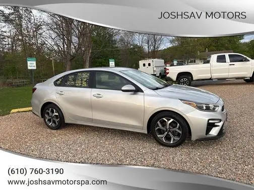 2021 Kia Forte LXS FWD photo
