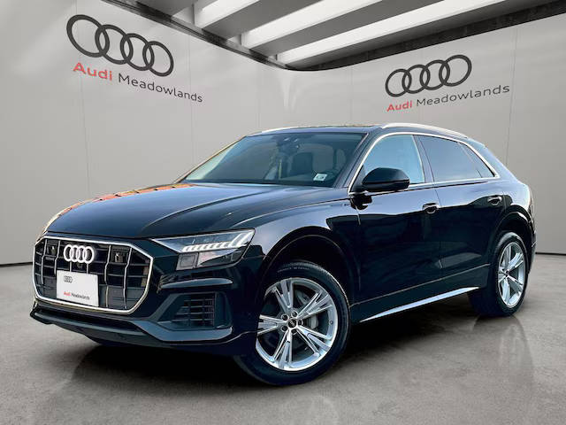 2023 Audi Q8 Premium AWD photo