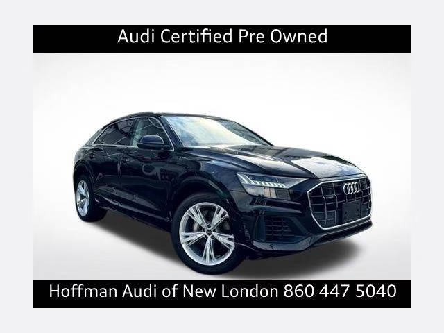 2023 Audi Q8 Premium AWD photo