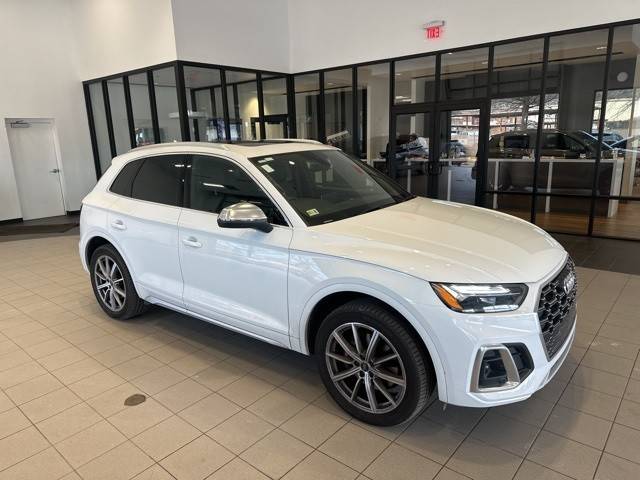 2023 Audi SQ5 Premium Plus AWD photo