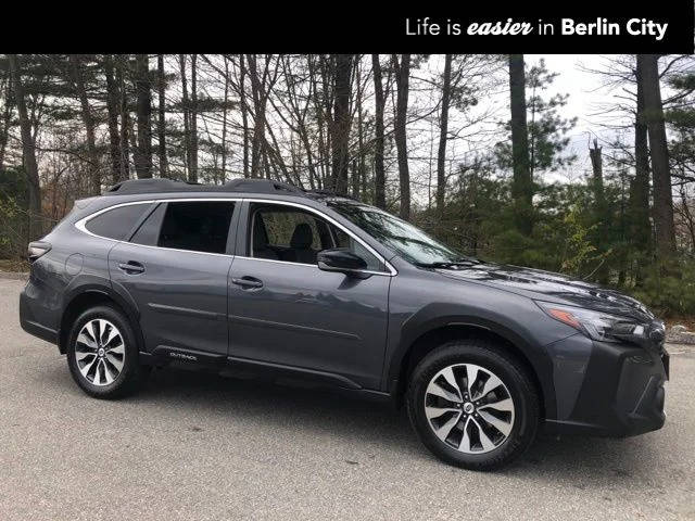 2023 Subaru Outback Limited AWD photo