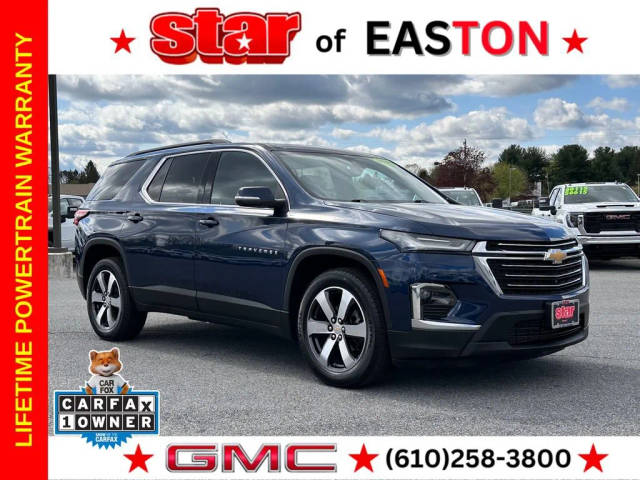 2023 Chevrolet Traverse LT Leather AWD photo