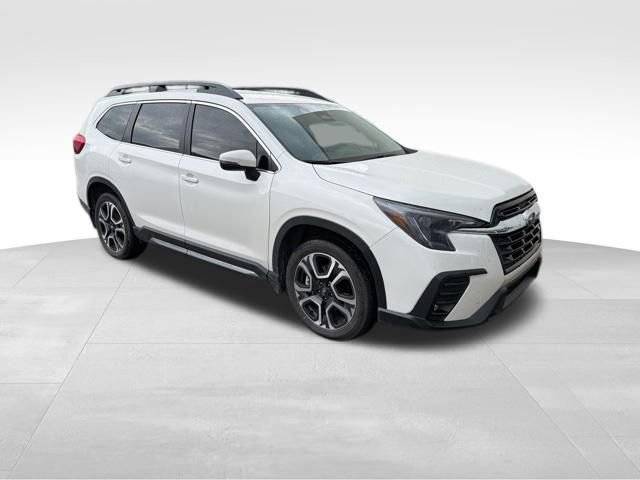 2023 Subaru Ascent Limited AWD photo