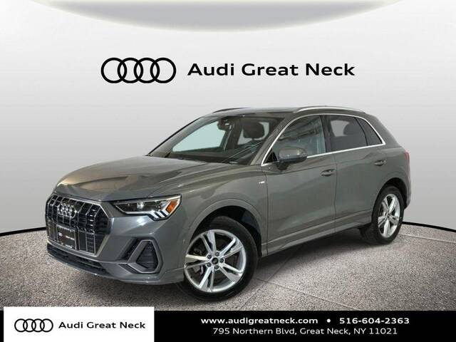2023 Audi Q3 S line Premium Plus AWD photo