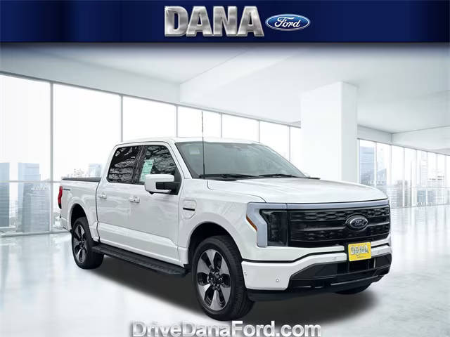 2023 Ford F-150 Lightning Platinum AWD photo