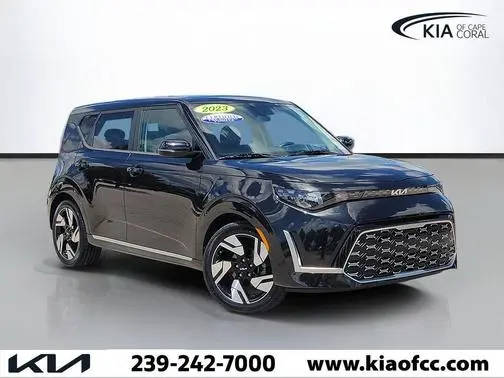 2023 Kia Soul GT-Line FWD photo