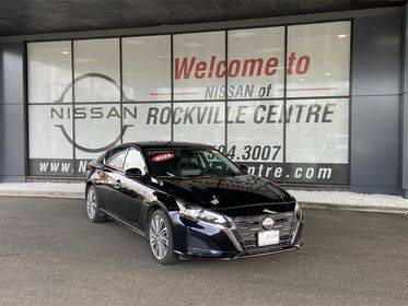 2023 Nissan Altima 2.5 SL AWD photo