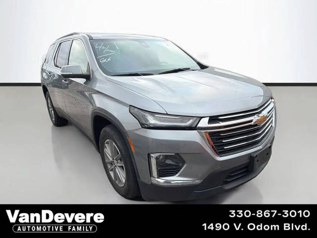 2023 Chevrolet Traverse LT Leather AWD photo
