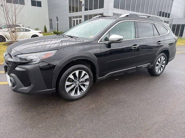 2023 Subaru Outback Touring AWD photo