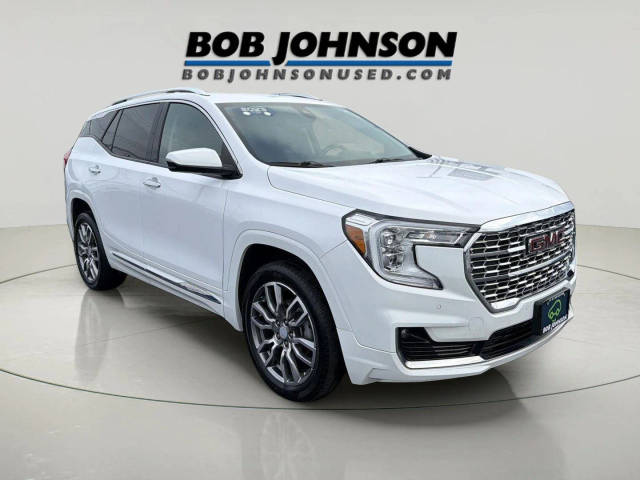 2023 GMC Terrain Denali AWD photo